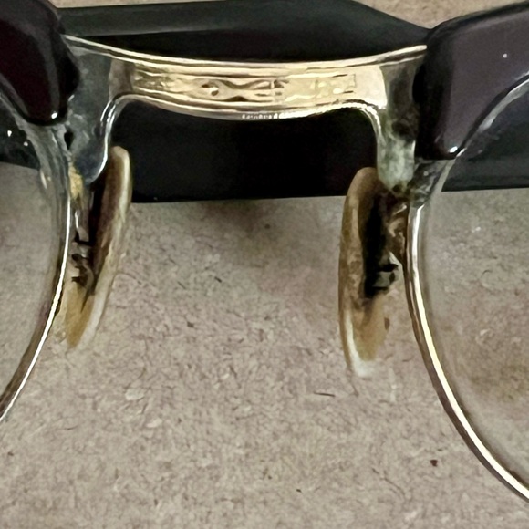 Shuron Rare Vintage Gold Chrome Brown Cat Eye Eyeglasses Frames - Picture 5 of 8